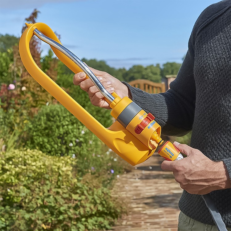 "Photo Of Hozelock Hoz100100250 Rectangular Sprinkler Plus In Use,