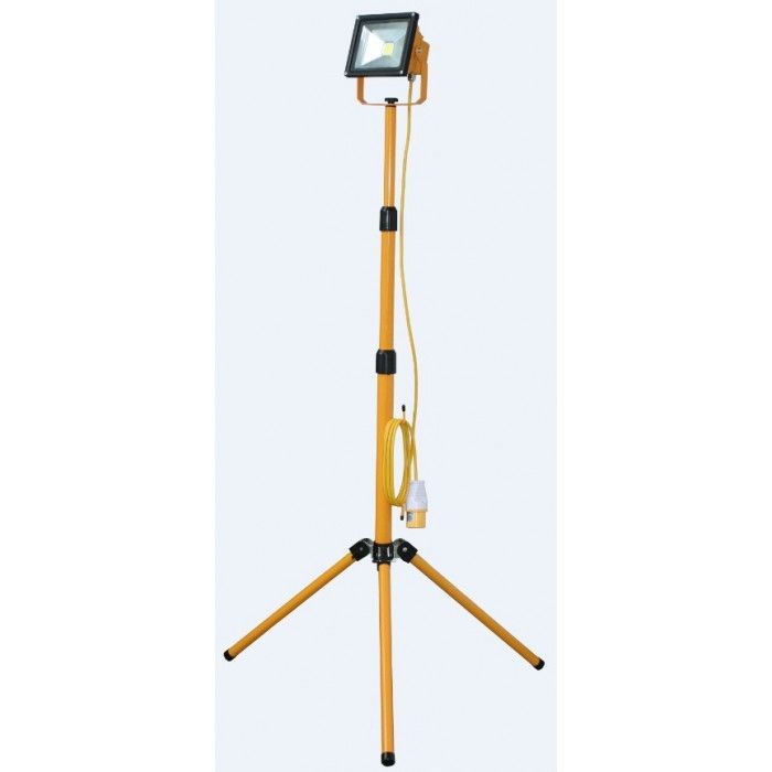 LED Electric 5Ft Stand & Twin Outlet Light 110V