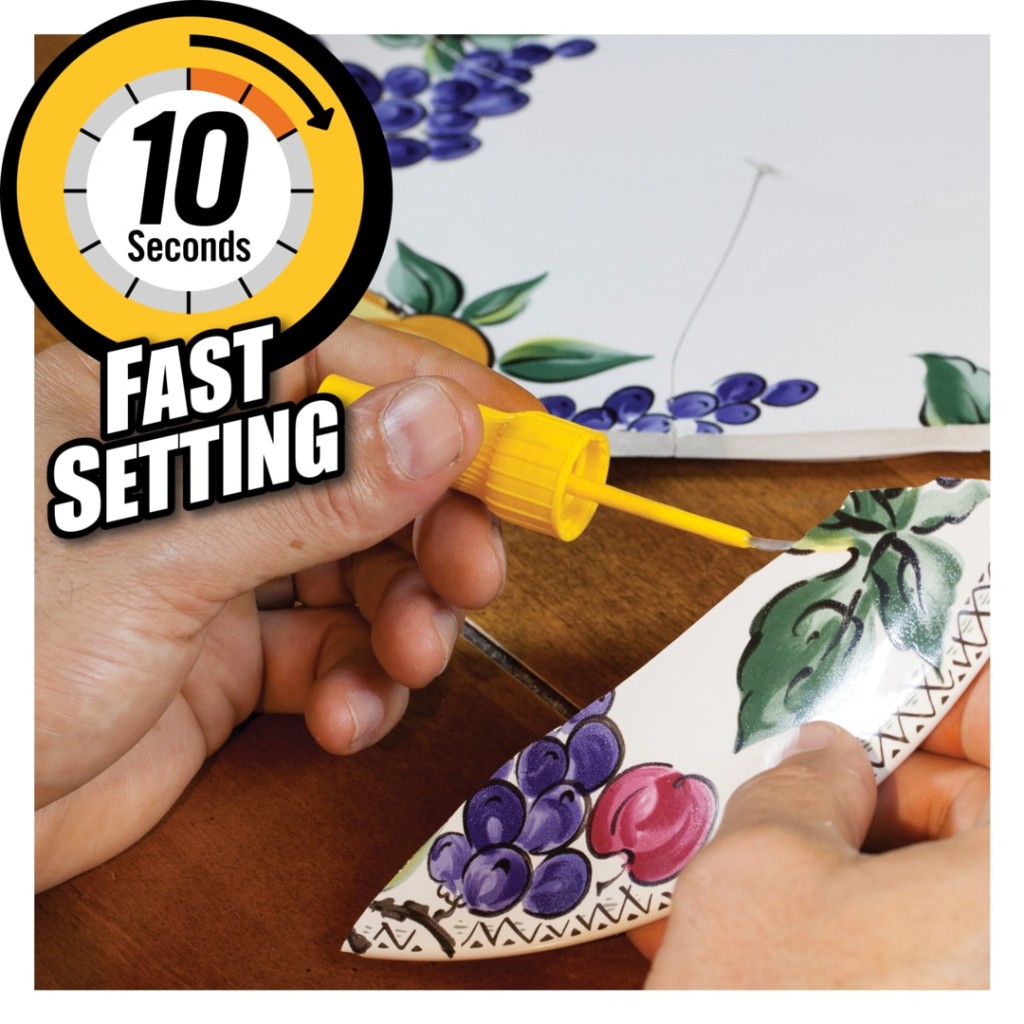 A brush with natural or synthetic bristles and an ergonomic handle, for applying coatings or cleaning surfaces.