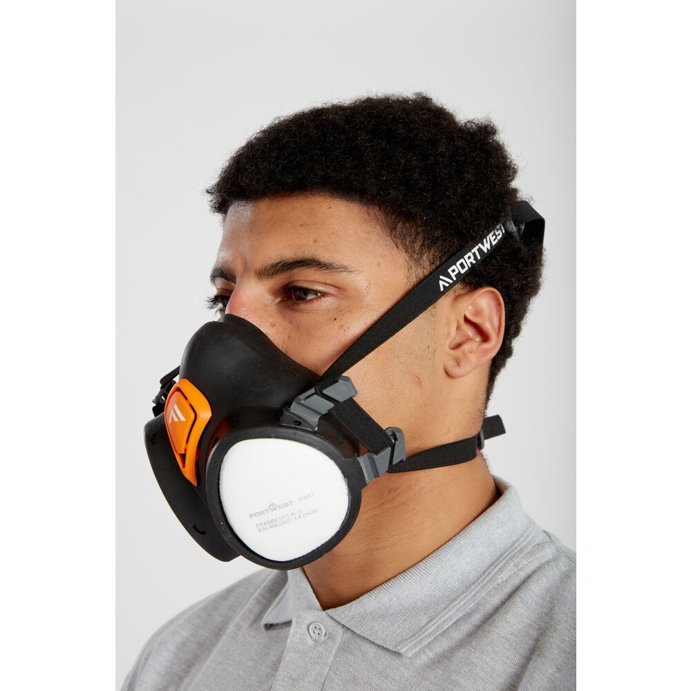 An FFP3-rated disposable respirator with a moulded cup shape and an exhalation valve, providing high-filtration protection against fine dust and particles.