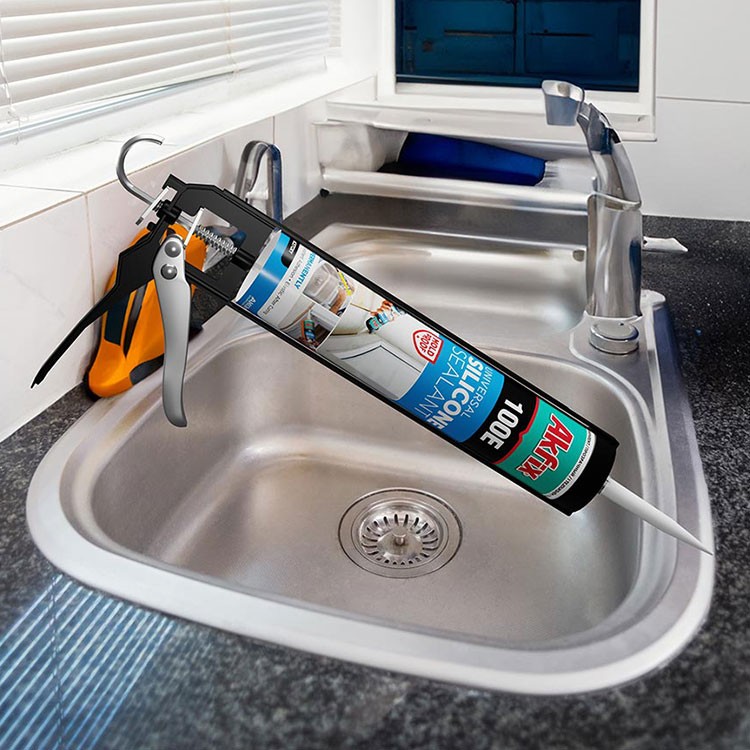 Akfix 100e Universal Silicone Sealent in kitchen use