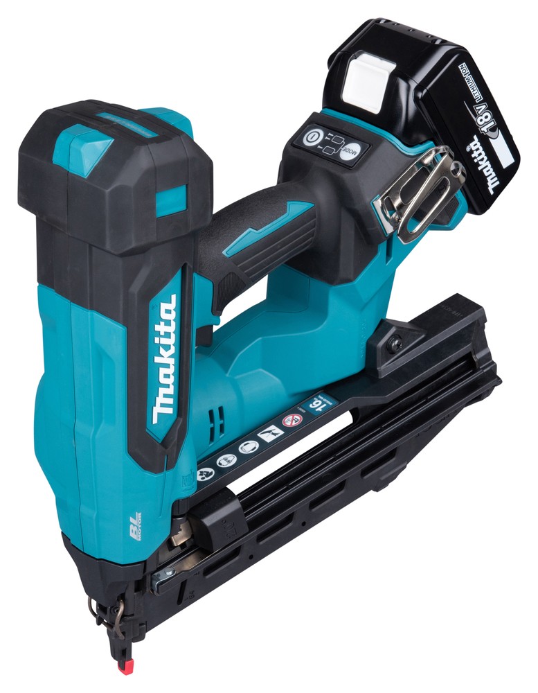 makita nailer