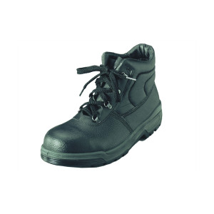 A black composite safety boot with an anti-slip sole and padded collar, designed for comfort and protection during extended site work.
