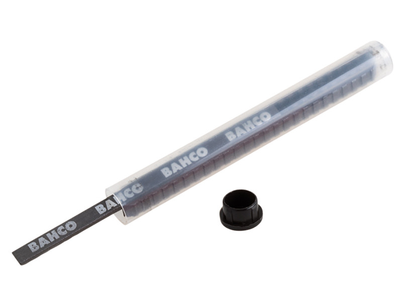 A transparent plastic tube labeled BAHCO contains metal saw blades, with one blade partially extended and the black cap placed beside the tube.