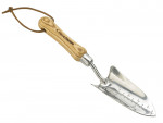 A trowel with a polished steel blade and an ergonomic handle, for applying and finishing mortar, plaster, and adhesive.