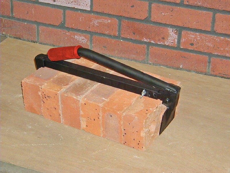 A Faithfull hand tool with a metal working end and an ergonomic handle, designed for general construction and maintenance tasks.