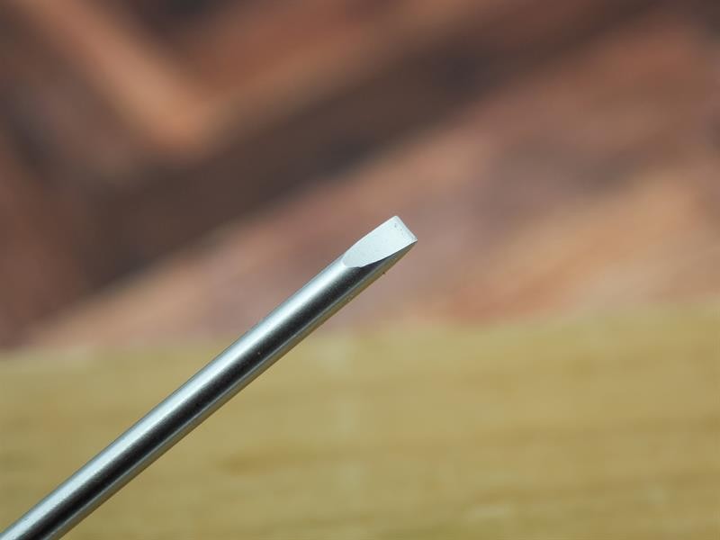 A steel wire nail with a flat head and a smooth shank, for general-purpose timber fastening.