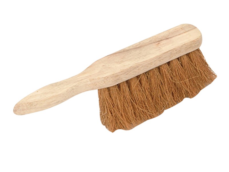 A brush with natural or synthetic bristles and an ergonomic handle, for applying coatings or cleaning surfaces.