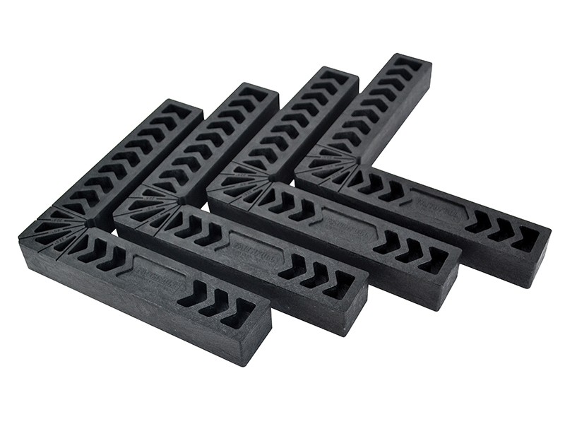 A Faithfull clamp with an adjustable jaw and a screw-tightening mechanism, for holding workpieces in position during cutting, drilling, or bonding.