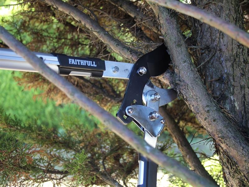 A Faithfull hand tool with a metal working end and an ergonomic handle, designed for general construction and maintenance tasks.