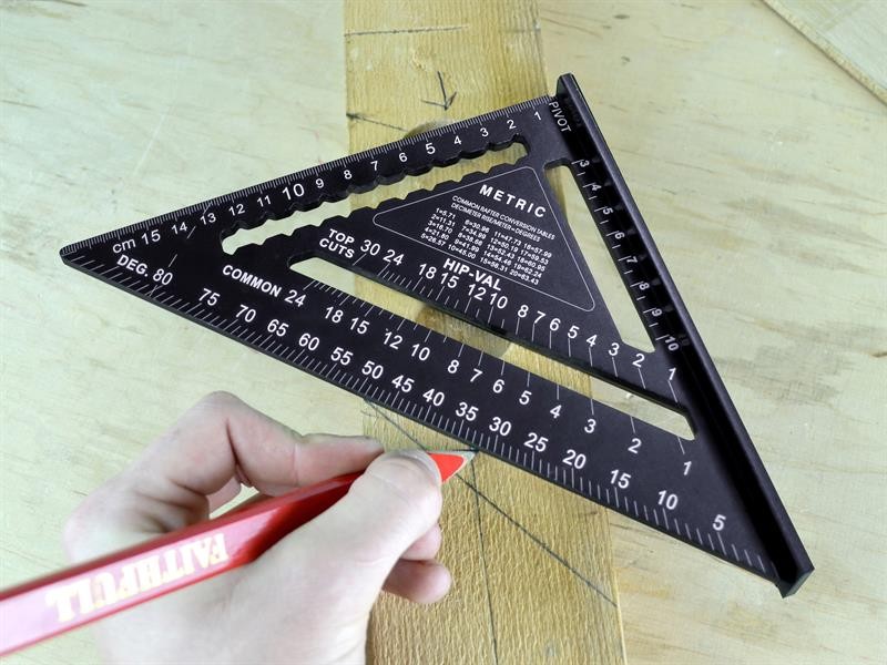 A precision steel try square with a hardened blade and a machined stock, used for checking and marking right angles in woodworking and metalwork.