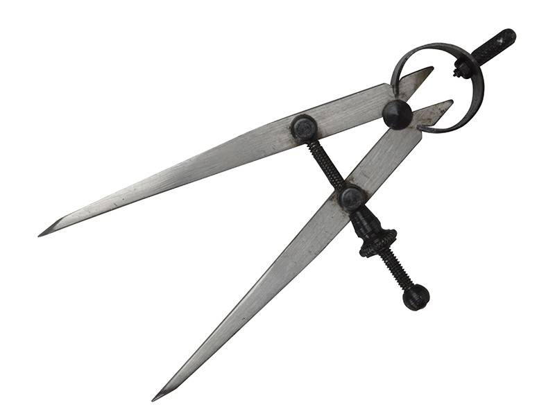 A Faithfull hand tool with a metal working end and an ergonomic handle, designed for general construction and maintenance tasks.