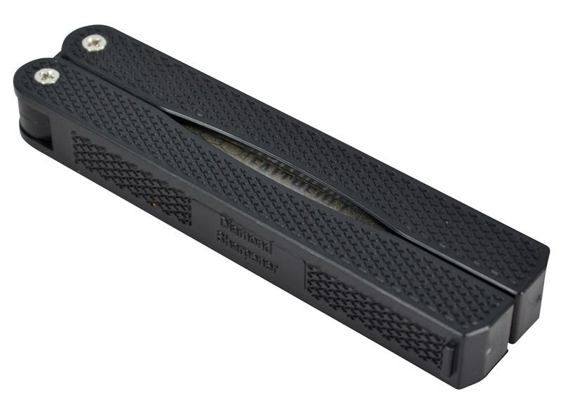 A Faithfull hand tool with a metal working end and an ergonomic handle, designed for general construction and maintenance tasks.