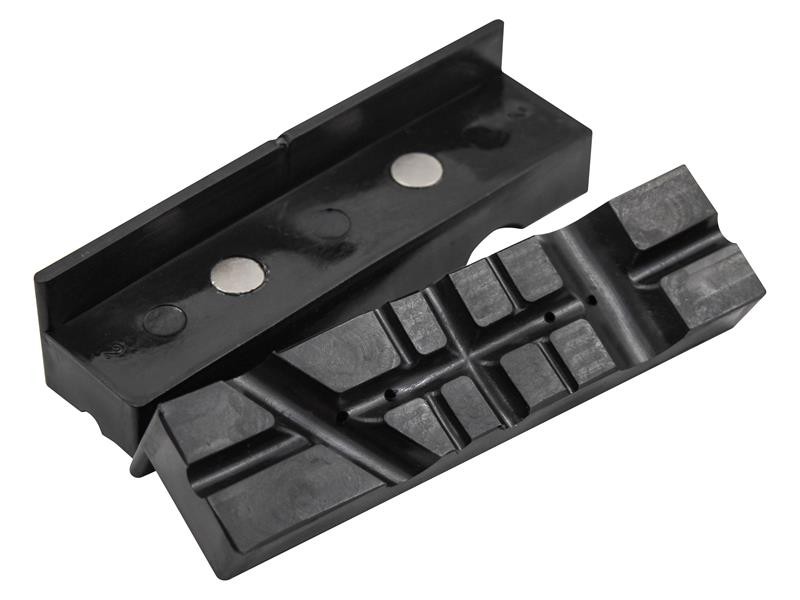 A Faithfull clamp with an adjustable jaw and a screw-tightening mechanism, for holding workpieces in position during cutting, drilling, or bonding.