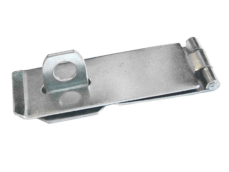 A steel wire nail with a flat head and a smooth shank, for general-purpose timber fastening.