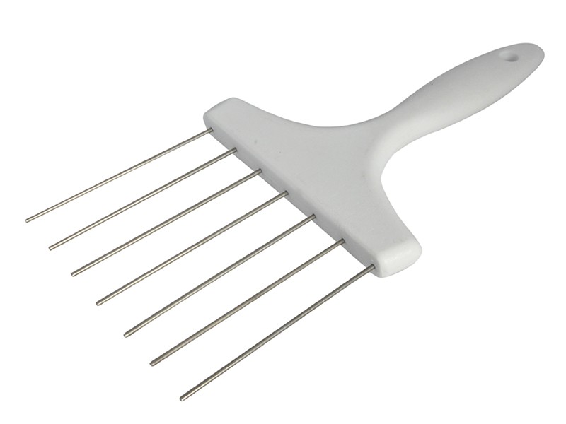 A Faithfull hand tool with a metal working end and an ergonomic handle, designed for general construction and maintenance tasks.