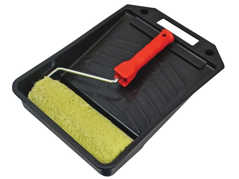 A Faithfull hand tool with a metal working end and an ergonomic handle, designed for general construction and maintenance tasks.