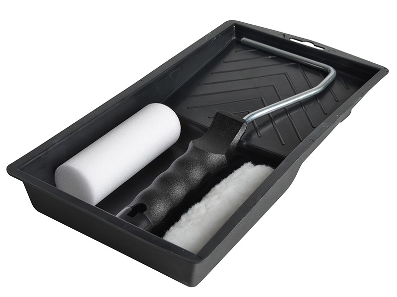 A Faithfull hand tool with a metal working end and an ergonomic handle, designed for general construction and maintenance tasks.