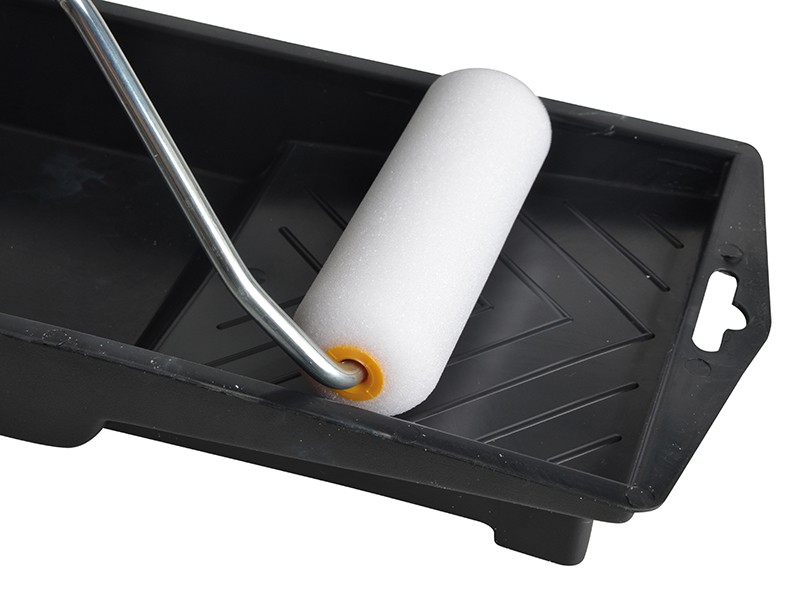 A Faithfull hand tool with a metal working end and an ergonomic handle, designed for general construction and maintenance tasks.
