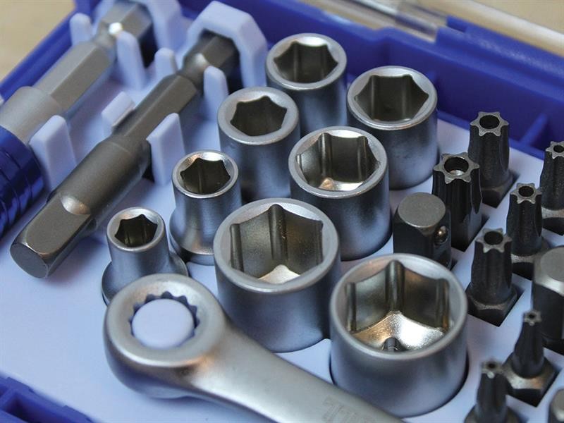 A Faithfull socket wrench set with a ratchet handle and multiple socket sizes, for tightening and loosening nuts and bolts.