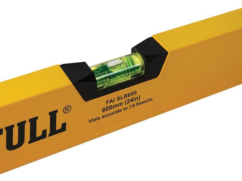 A Faithfull 60cm box-section spirit level with 3 vials, with a milled-edge aluminium body and shock-resistant end caps, for checking accurate levels on site.