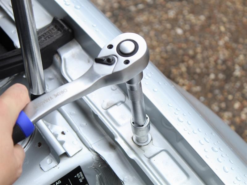 A Faithfull socket wrench set with a ratchet handle and multiple socket sizes, for tightening and loosening nuts and bolts.