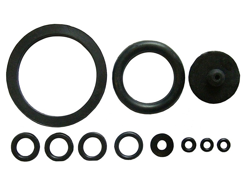 A Faithfull clamp with an adjustable jaw and a screw-tightening mechanism, for holding workpieces in position during cutting, drilling, or bonding.