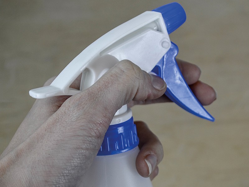 A Faithfull hand tool with a metal working end and an ergonomic handle, designed for general construction and maintenance tasks.