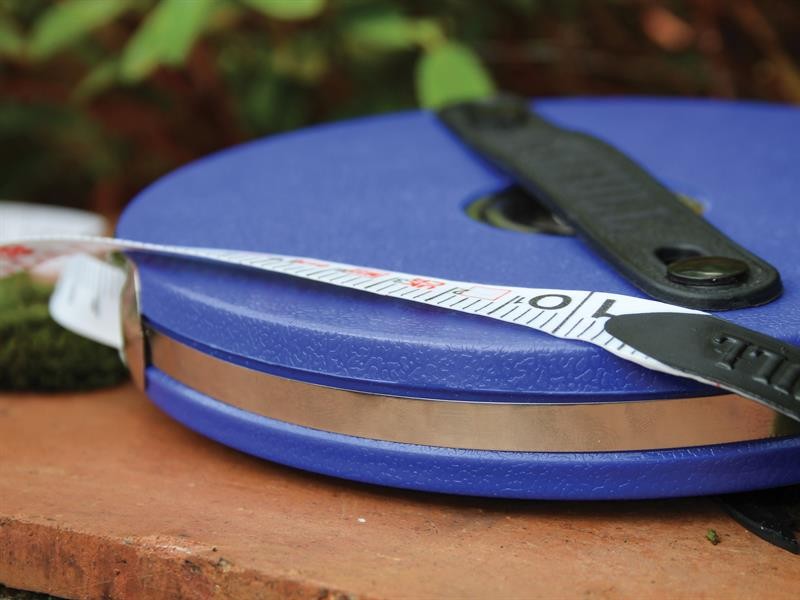 A Faithfull hand tool with a metal working end and an ergonomic handle, designed for general construction and maintenance tasks.