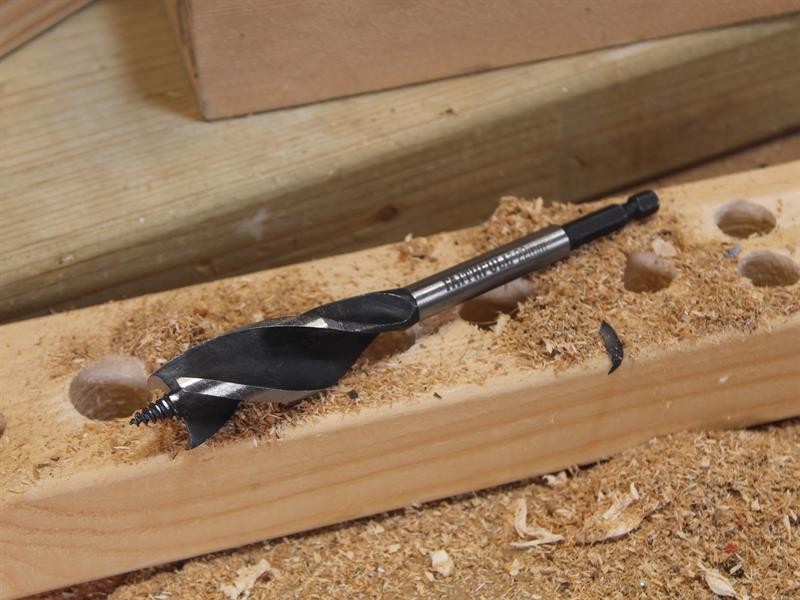 A Faithfull hand tool with a metal working end and an ergonomic handle, designed for general construction and maintenance tasks.