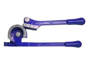 A Faithfull hand tool with a metal working end and an ergonomic handle, designed for general construction and maintenance tasks.