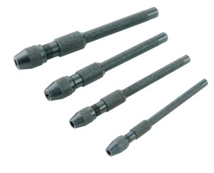 A Faithfull clamp with an adjustable jaw and a screw-tightening mechanism, for holding workpieces in position during cutting, drilling, or bonding.