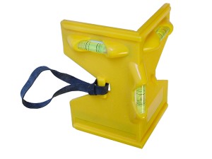 A Faithfull hand tool with a metal working end and an ergonomic handle, designed for general construction and maintenance tasks.