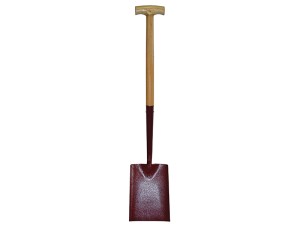 A Faithfull short-handled square-bladed spade with a steel blade and a wooden or fibreglass shaft, for general digging work.