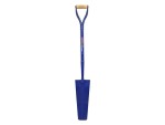 A Faithfull short-handled square-bladed spade with a steel blade and a wooden or fibreglass shaft, for general digging work.