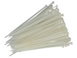 A cartridge of Faithfull white grab adhesive with a high-initial-bond formula, for instantly fixing panels, skirtings, and architraves.
