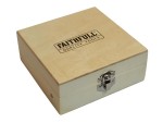 A Faithfull plunge router with a fine depth adjuster and a guide fence, for cutting grooves, rebates, and profiles in timber.